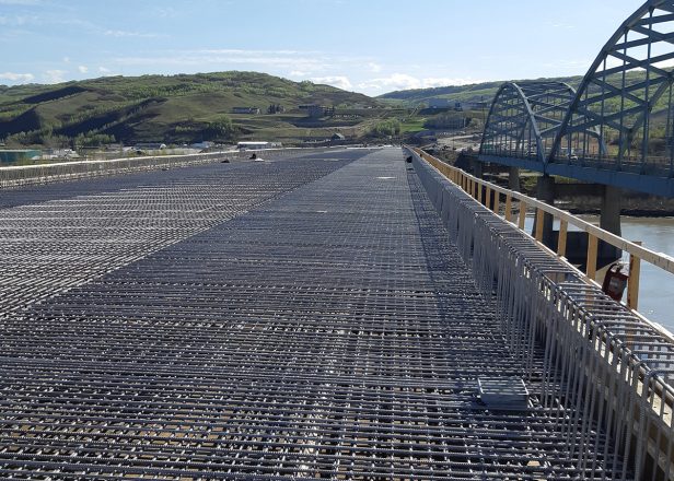 Pont de Peace River